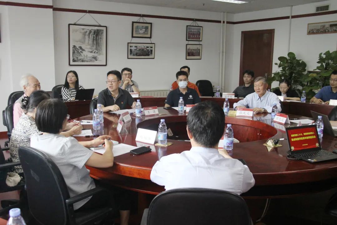 82691e074ed14ca786a361be24ffe1ae.jpg 82691e074ed14ca786a361be24ffe1ae.jpg